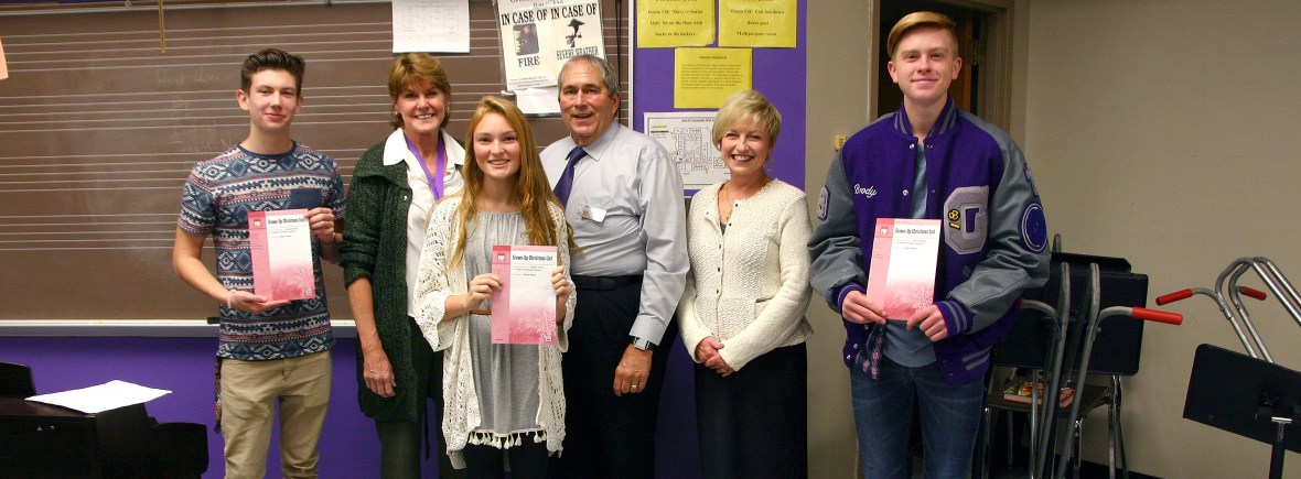 GHS choir students receiving donated sheet music